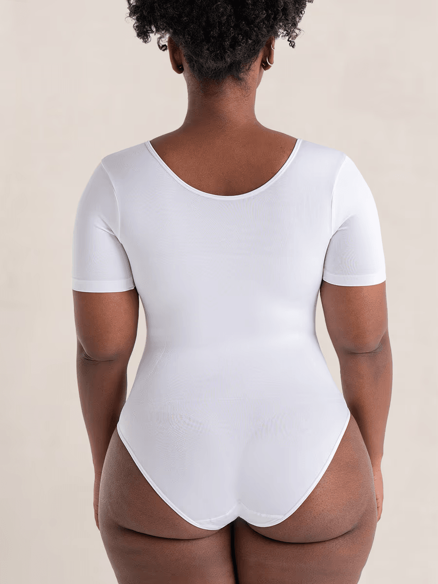 Shapewear Slimming and Comfortable Bodysuit with Round Neck and Thong