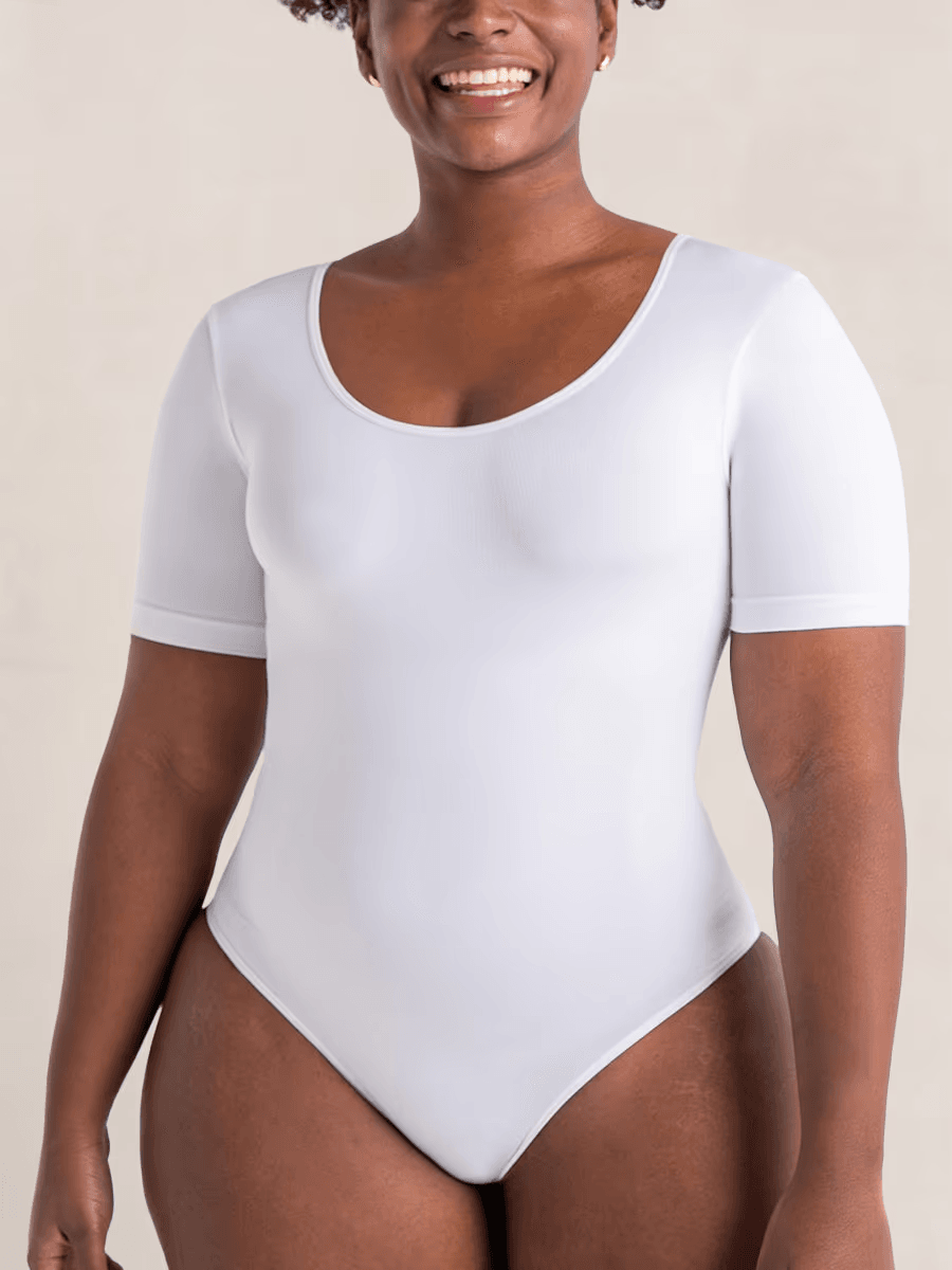 Shapewear Slimming and Comfortable Bodysuit with Round Neck and Thong